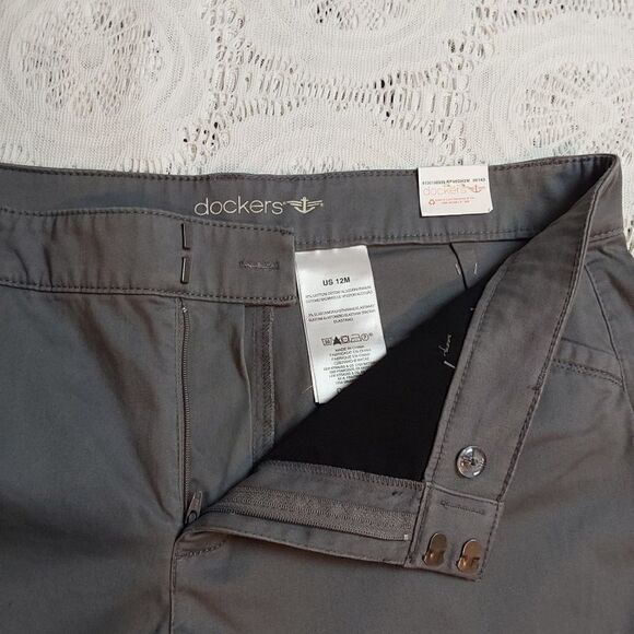 Dockers Khaki Gray Sz 12M NWT - Picture 5 of 12